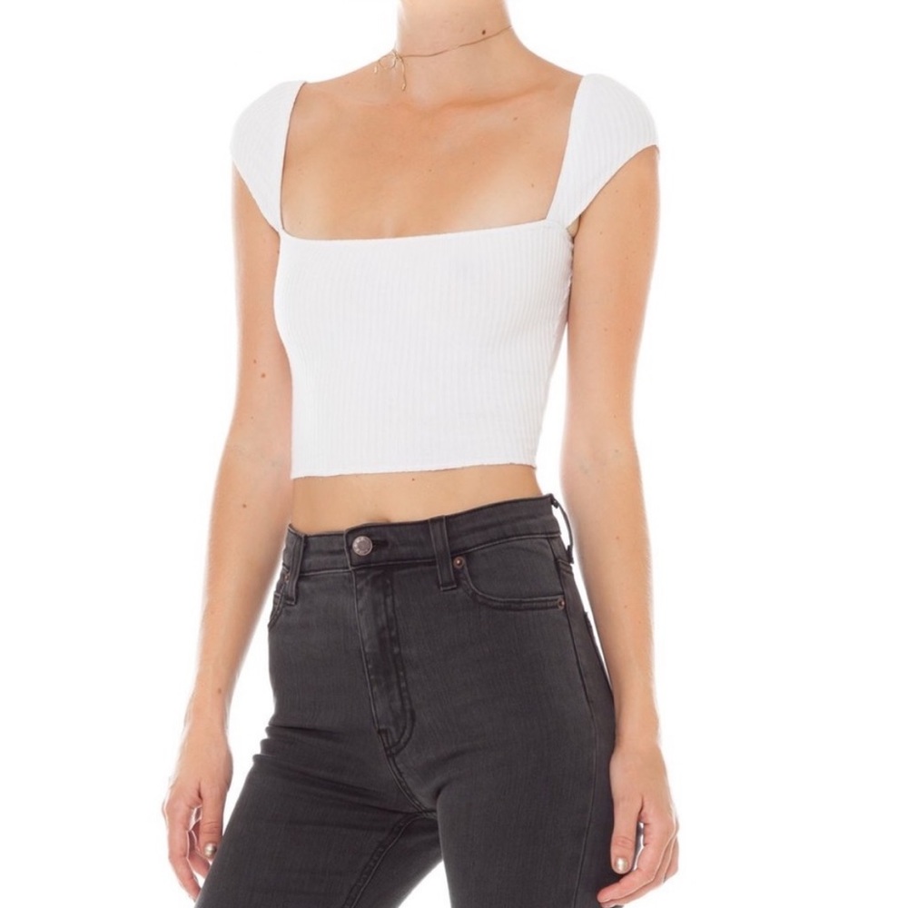 are you am i anke cap sleeve top